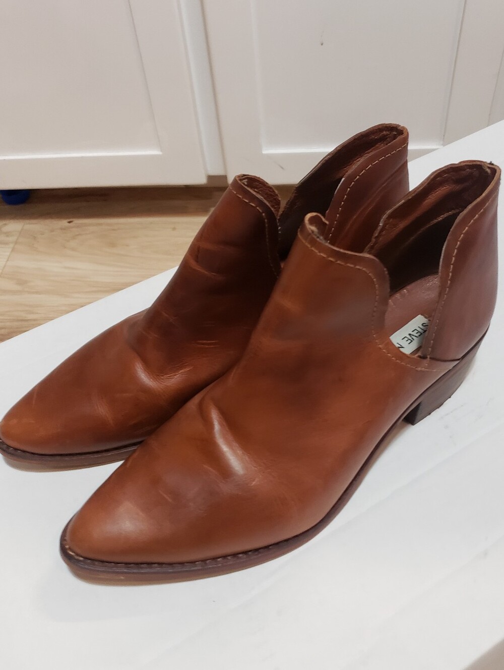 Steve Madden Slip On Western Ankle Boot Leather
